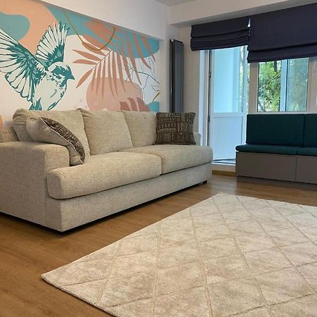 Mery Luxury Apartment Galaţi Екстериор снимка