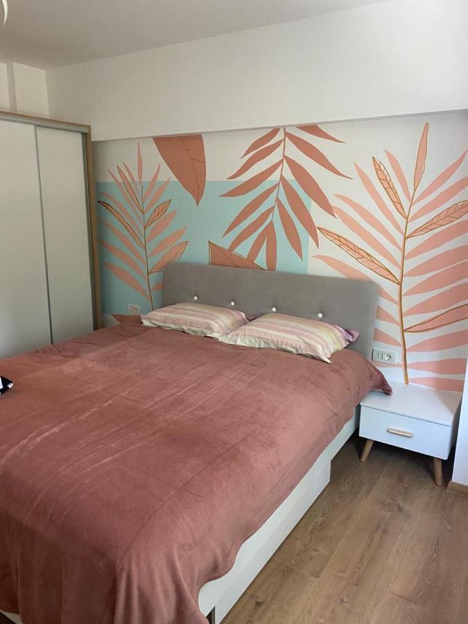 Mery Luxury Apartment Galaţi Екстериор снимка