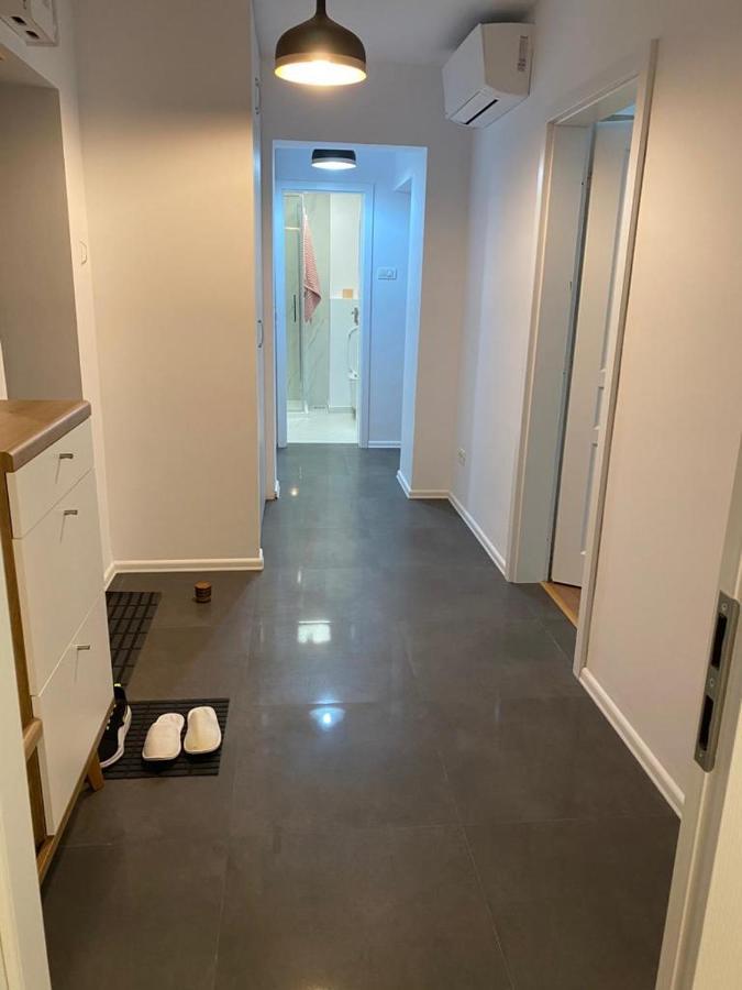 Mery Luxury Apartment Galaţi Екстериор снимка